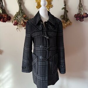 London Fog Goblincore/Grunge Grey and Black Plaid Wool Blend Duffle Coat 🩶🖤